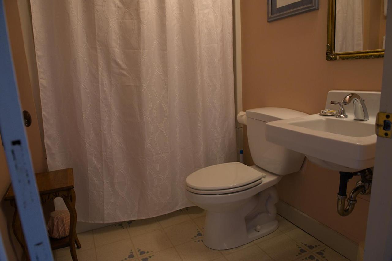 Shoreham Inn Bed & Breakfast 外观 照片