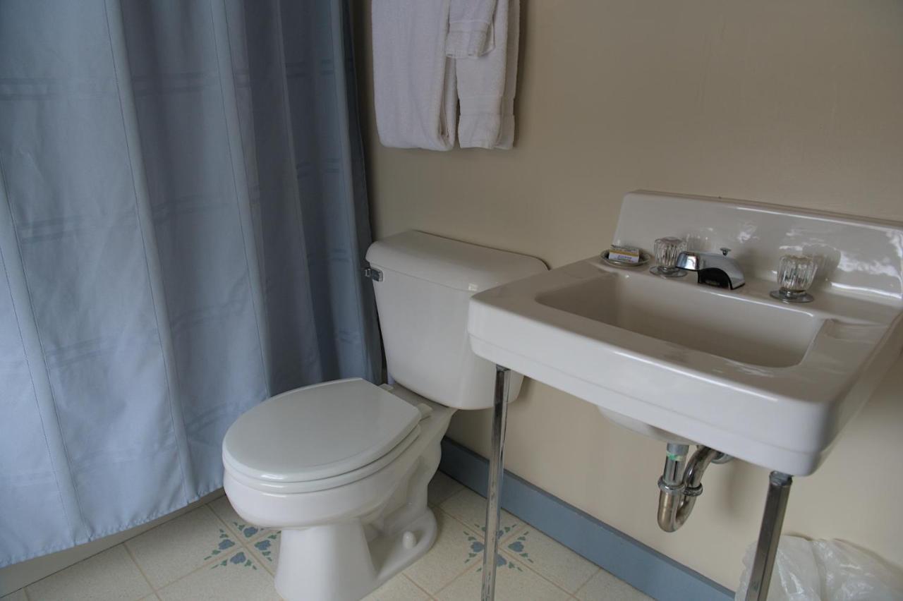 Shoreham Inn Bed & Breakfast 外观 照片